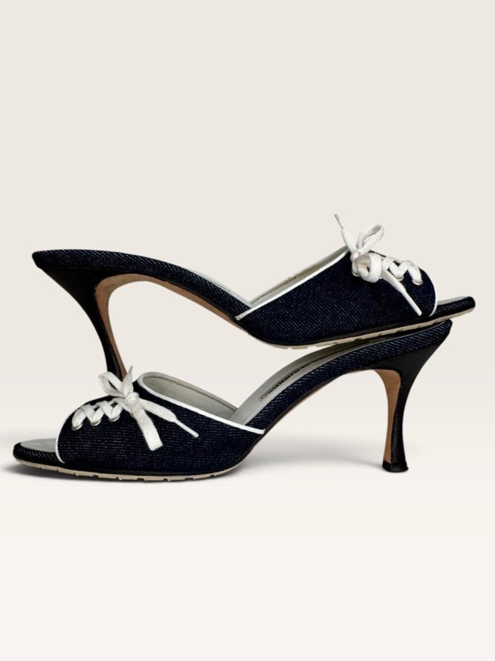 Vintage Manolo Blahnik Denim Lace Up Mules Size 38 Sandals Heels Y2K Bow Blue - Picture 9 of 11